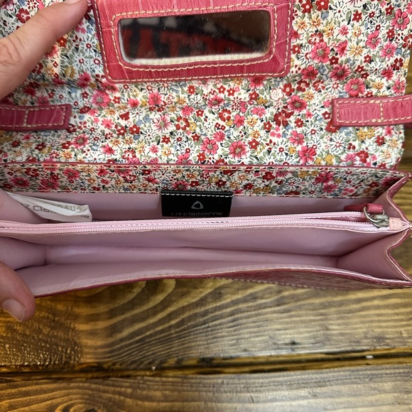 Liz Claiborne Pink Mini Croc Envelope Purse - Picture 6 of 12